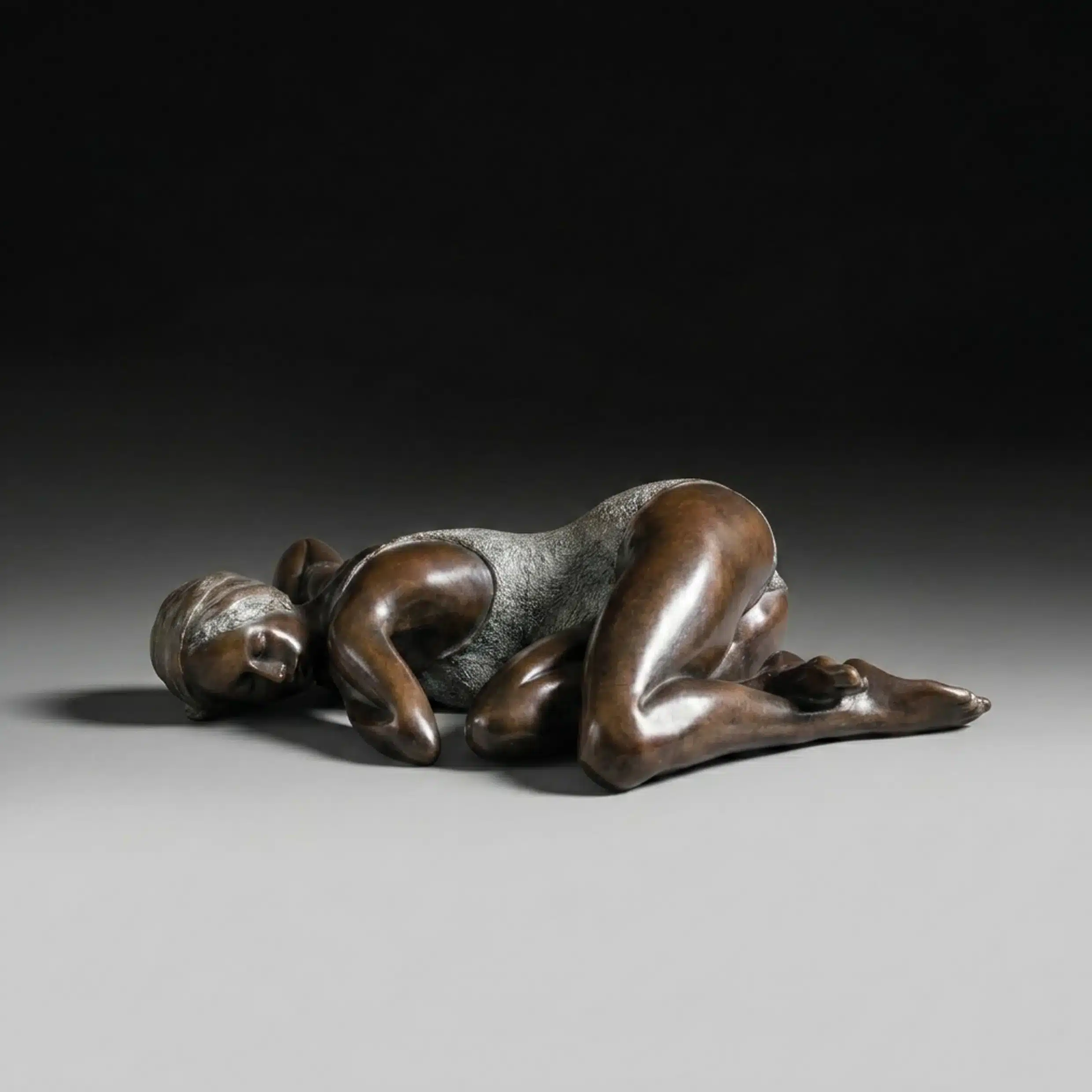 Bain de soleil, sculpture en bronze de Nathalie Seguin — Galerie Maner, Pont-Aven