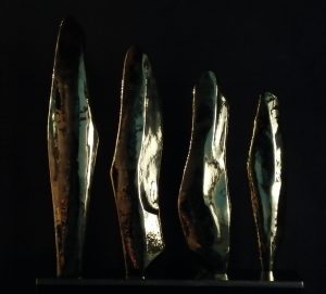 Galerie MANER, artiste UJY sculpture moderne abstrait letton cuivrechrome
